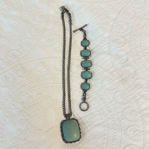 Lucky Brand 2PC Boho Jewelry Set - Picture 2 of 8